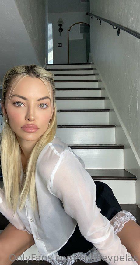 lindsey pelas onlyfans|Lindsey Pelas Nude May 12th Onlyfans Livestream Leaked